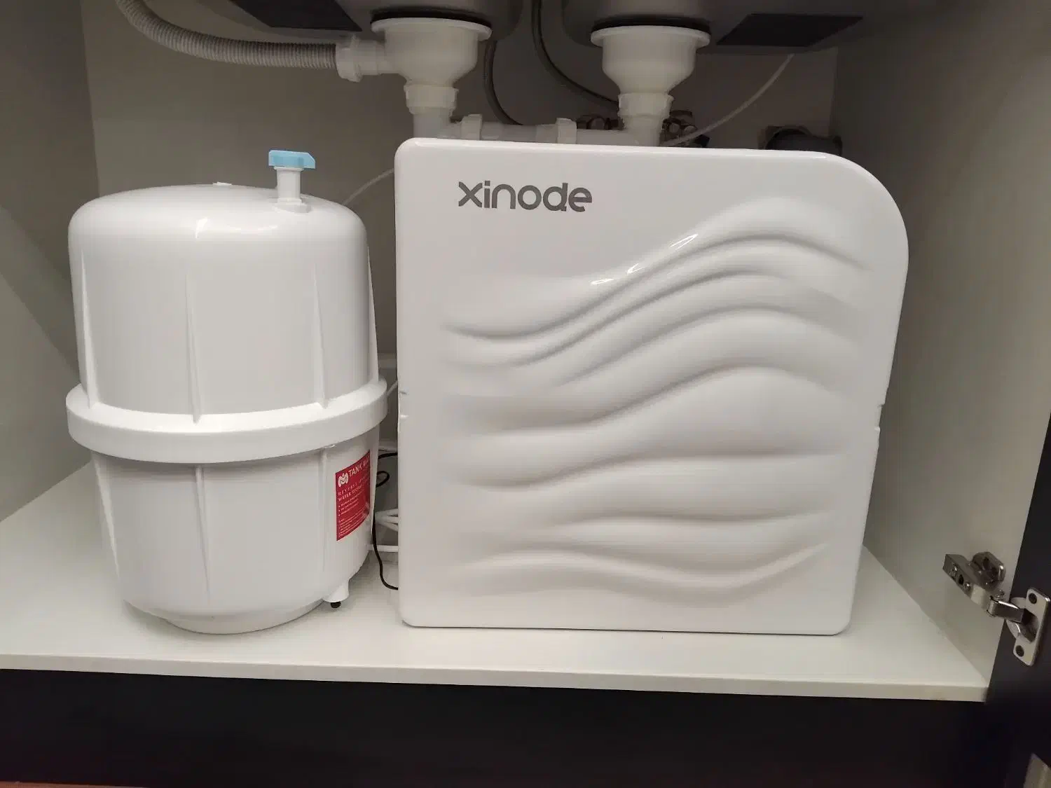 نصب و تعمیرات تصفیه آب|آب‌سردکن و تصفیه آب|بندر انزلی, معلم|دیوار