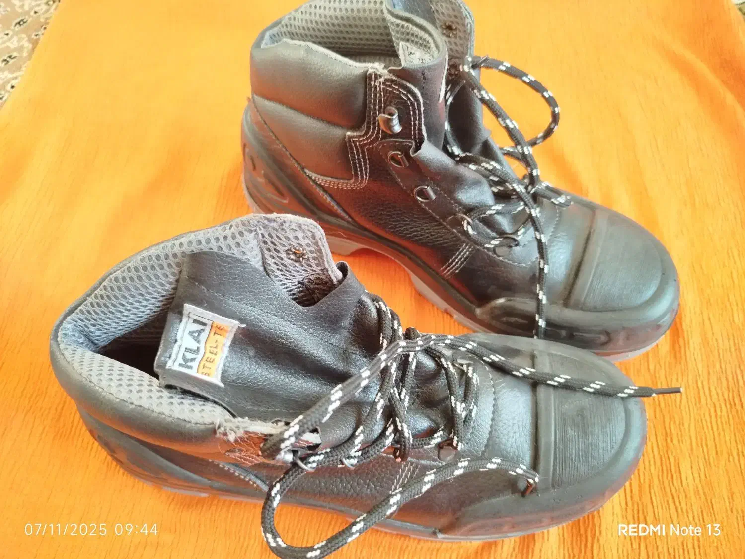 کفش کار سایز 44|کیف، کفش، کمربند|مهریز, |دیوار