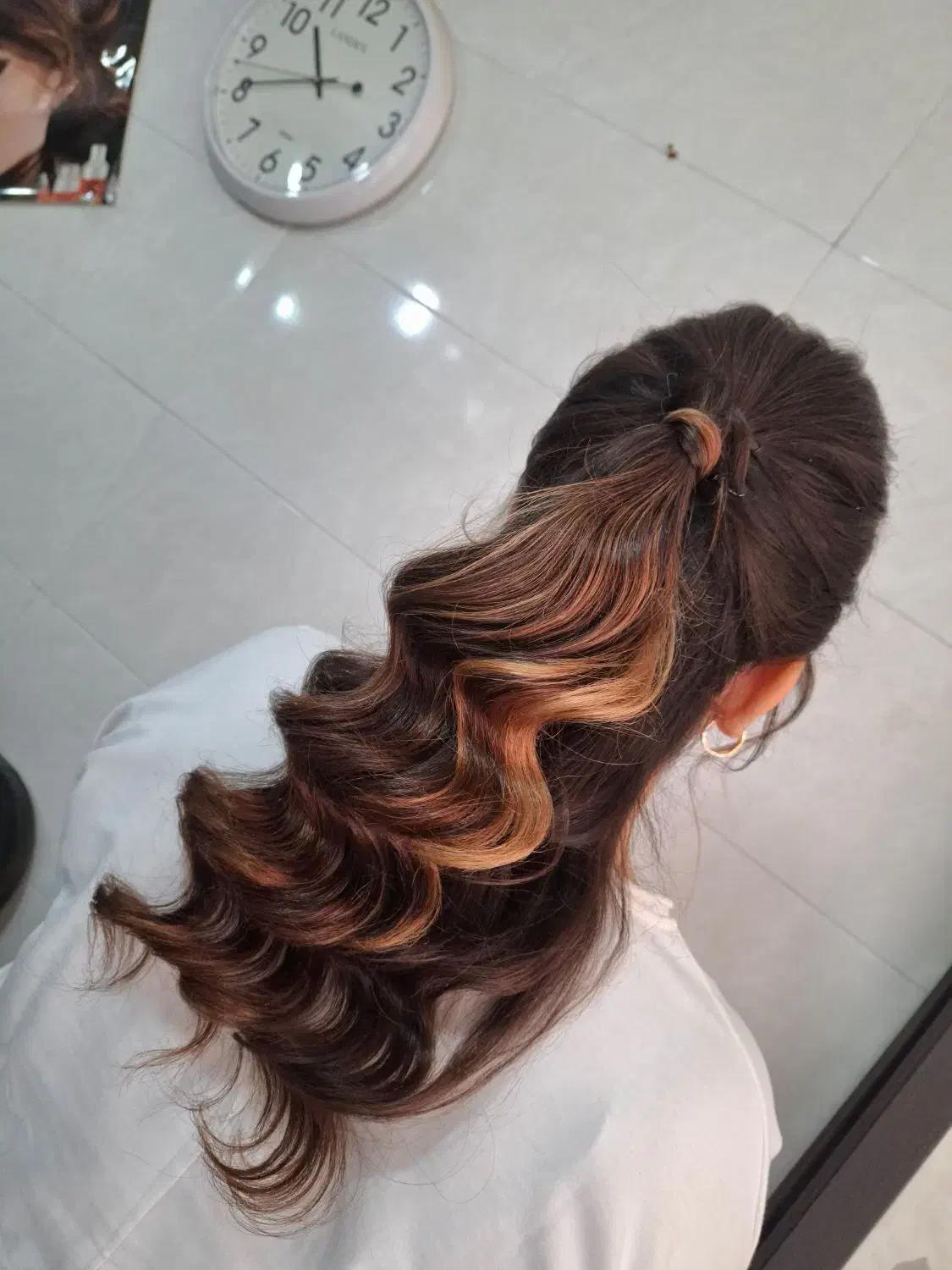 شینیون اروپایی . کرلی .|خدمات آرایشگری و زیبایی|اصفهان, مولوی|دیوار