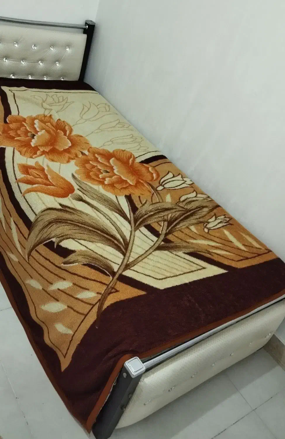 تخت|تخت و سرویس خواب|شاهینشهر, حاجی آباد|دیوار