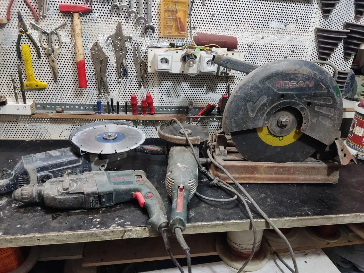 سیم پیچی و تعمیرات ابزار فرز دریل هیلتی پمپ آب|خدمات پیشه و مهارت|کرج, گلشهر|دیوار