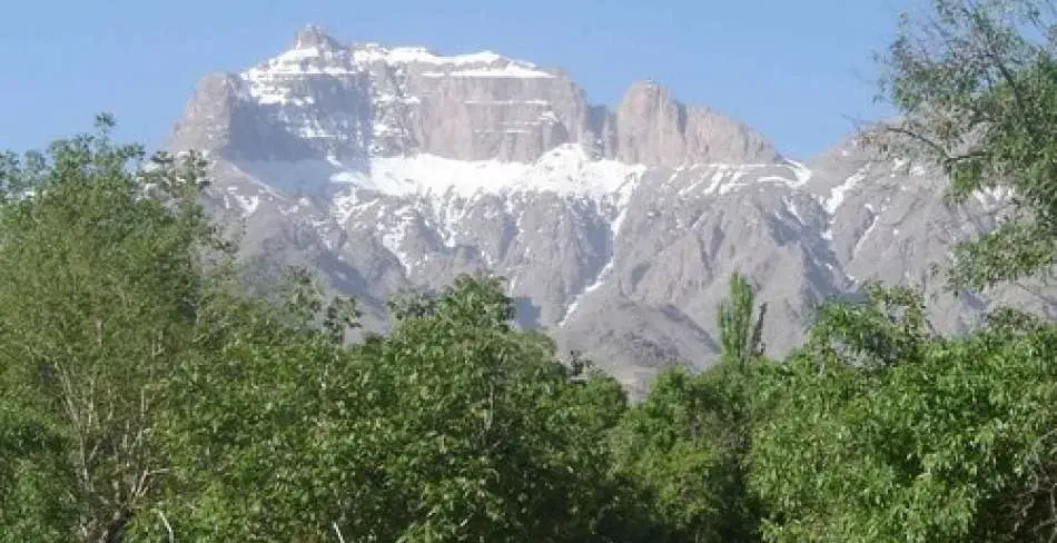 بهترین لوکیشن طزرجان،زیرقیمت کارشناسی،قابل معاوضه|فروش خانه و ویلا|تفت, |دیوار