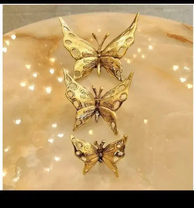 پروانه دیوار کوب سه تایی برنز|مجسمه، تندیس، ماکت|قدس, شهر‌قدس|دیوار