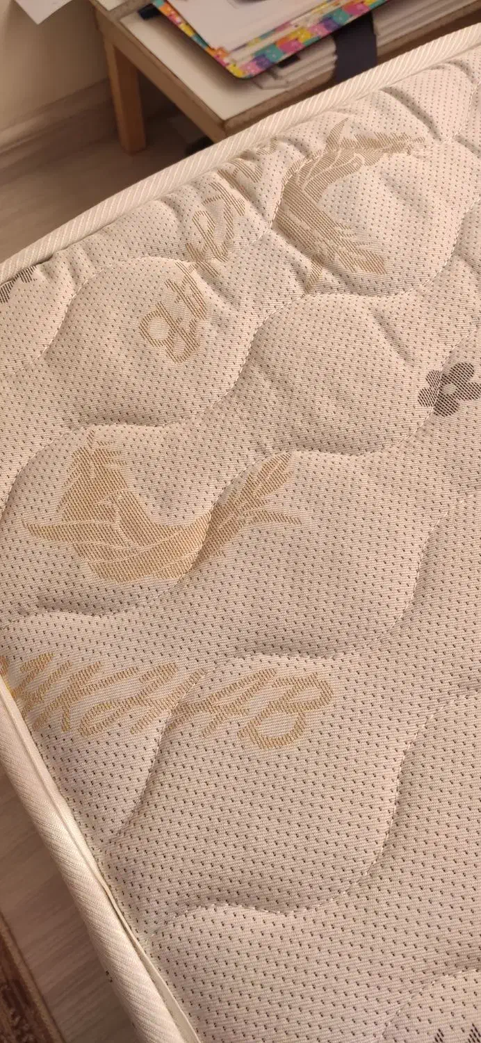 تخت خواب|تشک تختخواب|تهران, سازمان برنامه شمالی|دیوار