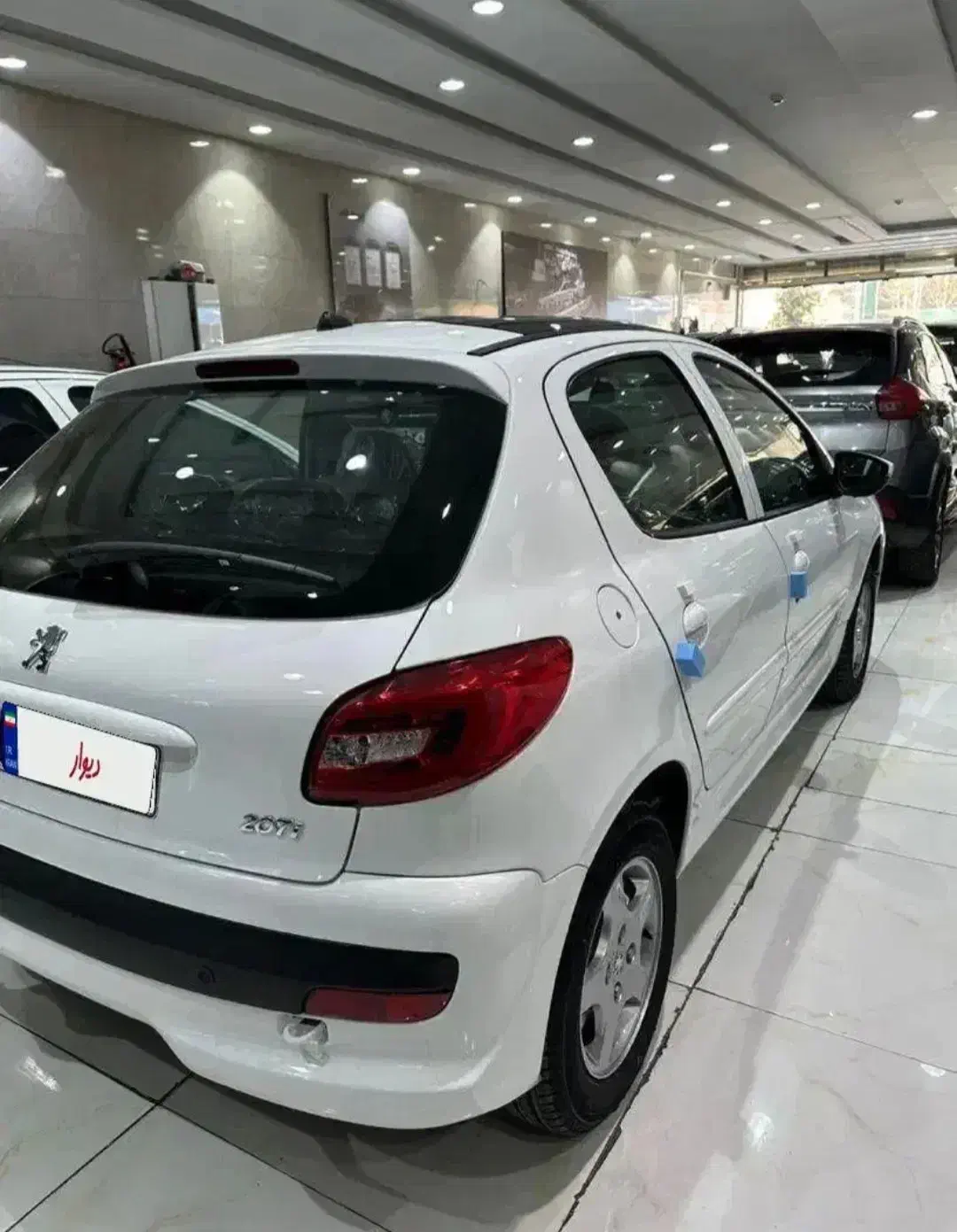 پژو 207 اتومات پانا/مدل 404/نقد و اقساط/تحویل فوری|خودرو سواری و وانت|تهران, فردوسی|دیوار