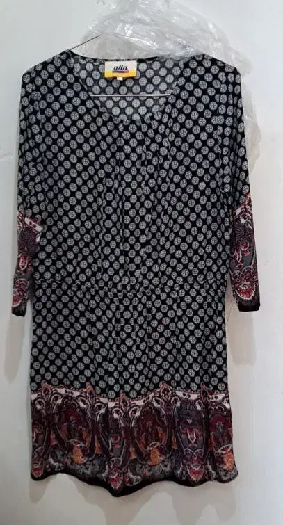 لباس|لباس|شیراز, تندگویان|دیوار