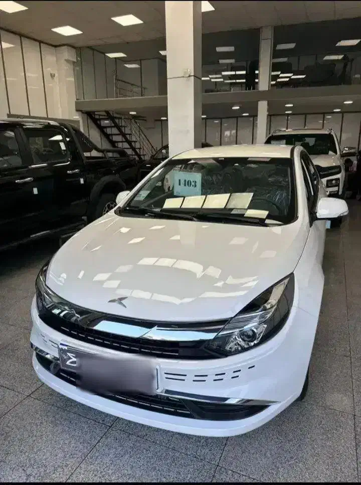 ایگل بنزینی سفید صفر خشک مدل ۱۴۰۴|خودرو سواری و وانت|تهران, اکباتان|دیوار