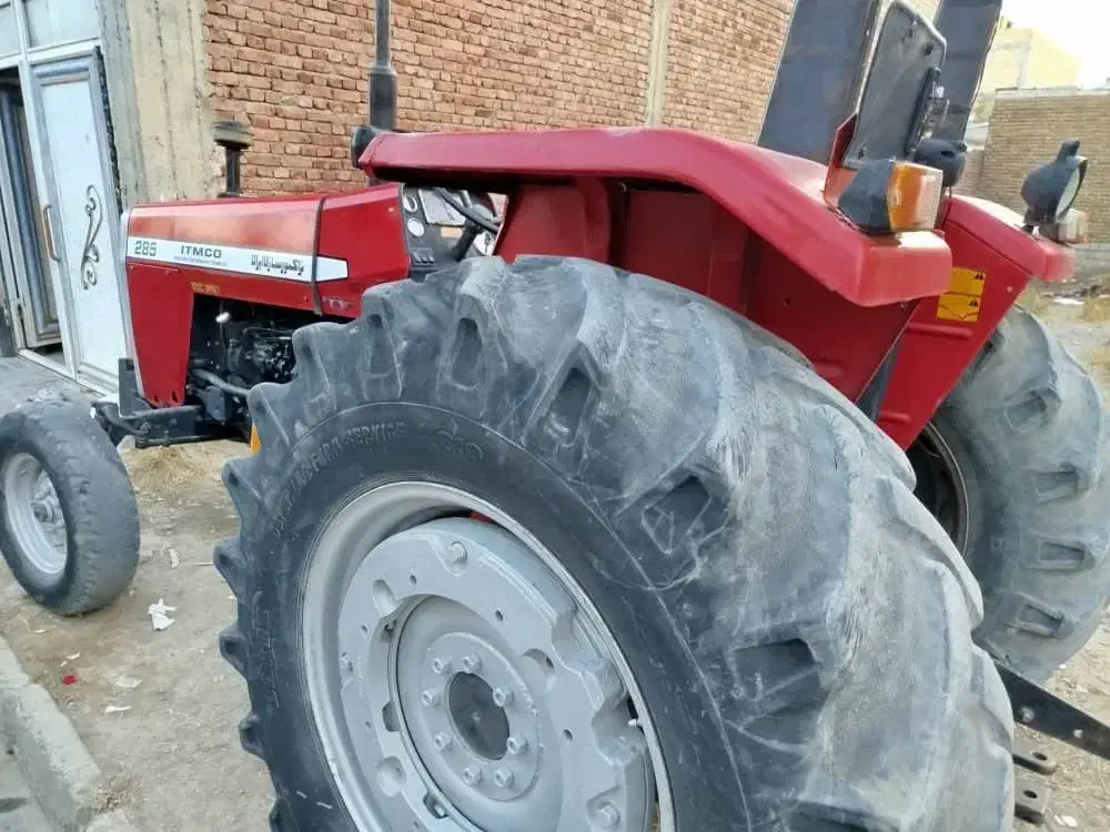 تراکتور ۲۸۵درحدخشک|خودرو سنگین|اشنویه, |دیوار