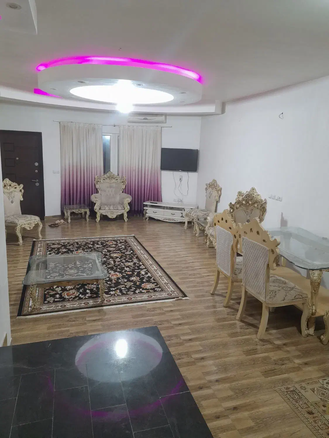 ویلا سوییت استخردار دوخوابه سویت|اجارهٔ کوتاه‌مدت ویلا و باغ|ساری, |دیوار