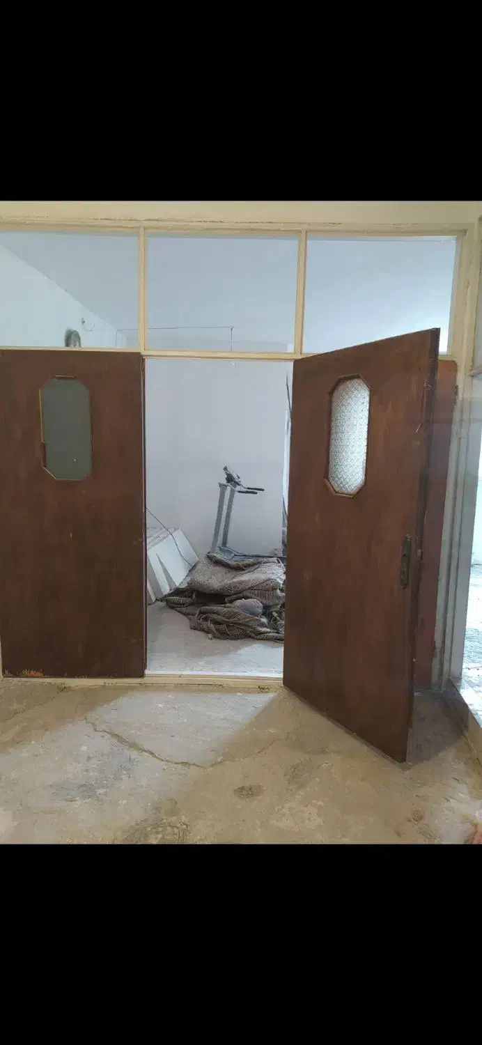 در اتاق|مصالح و تجهیزات ساختمان|رباط‌کریم, نصیرشهر|دیوار