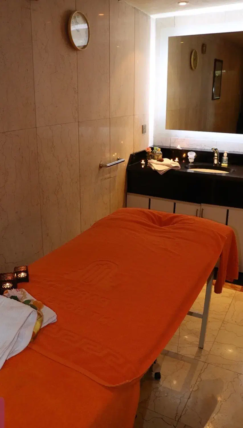 ماساژ|خدمات آرایشگری و زیبایی|قم, حاج زینل|دیوار