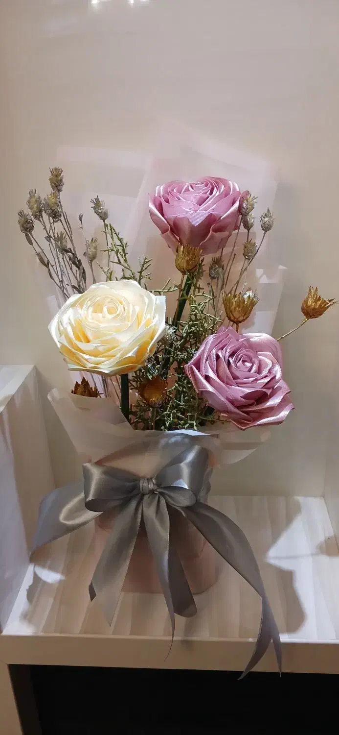 گل هدیه روز مادر (تکی و عمده)|گل مصنوعی|همدان, |دیوار