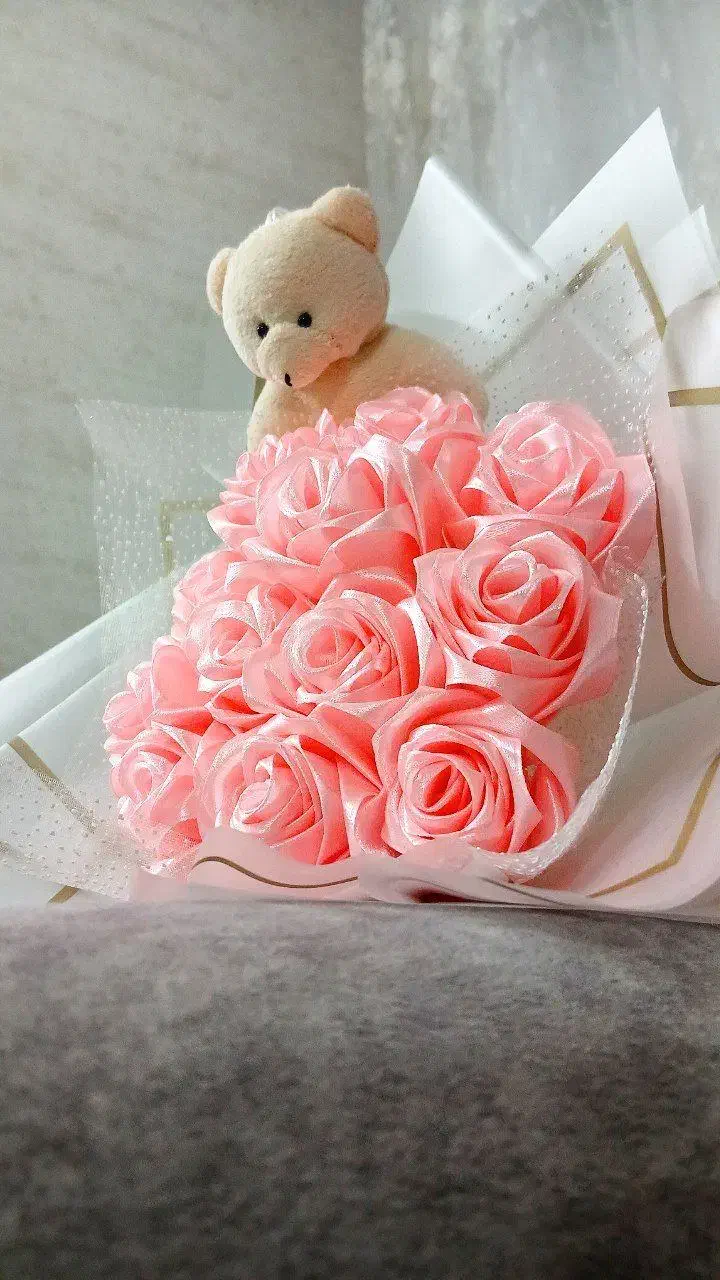 گل روبانی زیبا|گل مصنوعی|اصفهان, دستگرده|دیوار