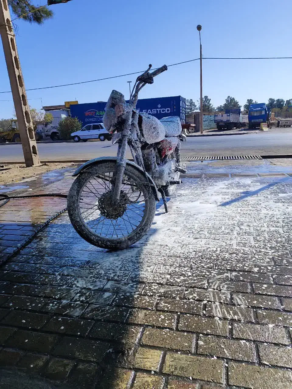 موتور مدل ۸۳ عروسک.معاوضع با مدل بالاتر داریم|موتورسیکلت|فردوس (خراسان), |دیوار