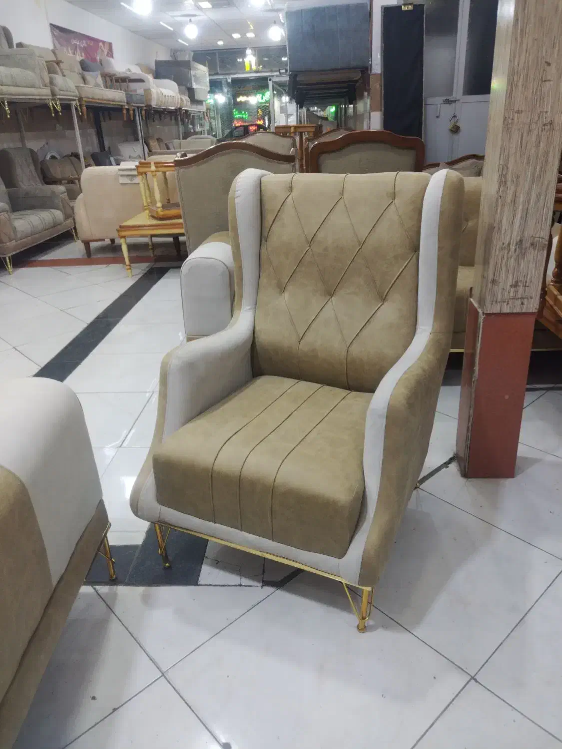 مبل پارچه هنری|مبلمان خانگی و میز عسلی|بیرجند, |دیوار