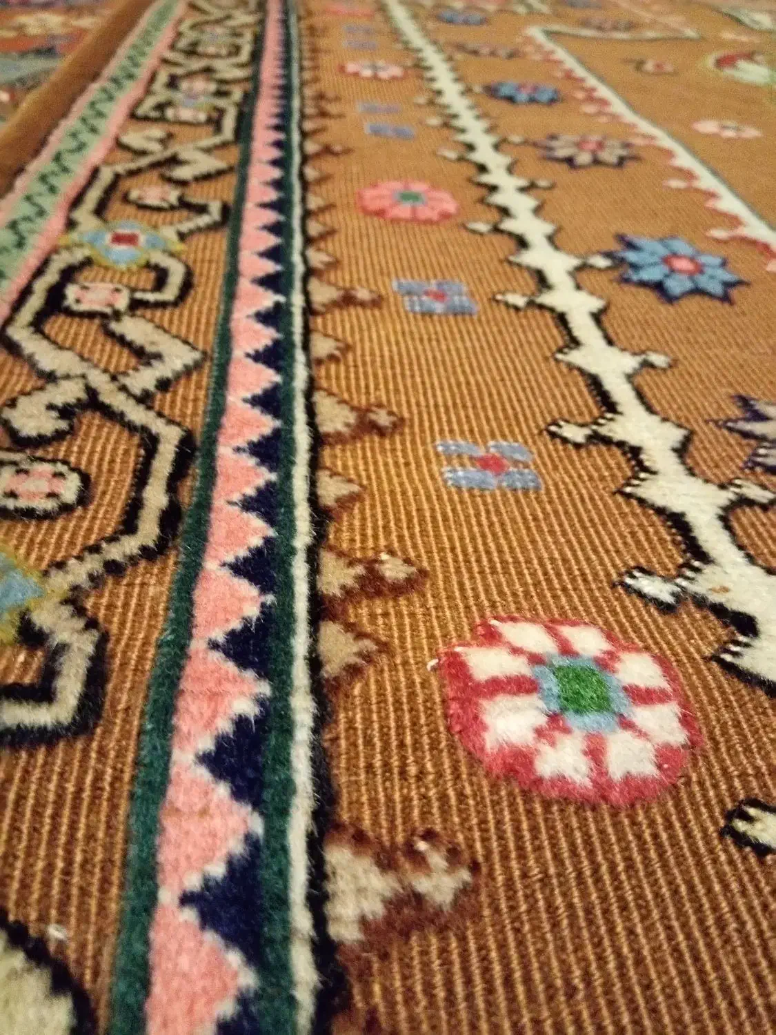 گلیم فرش برجسته قدیمی آنتیک|گلیم، جاجیم، گبه|تهران, یوسفآباد|دیوار