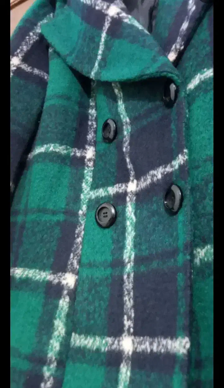 پالتو.صفر|لباس|رشت, منظریه|دیوار