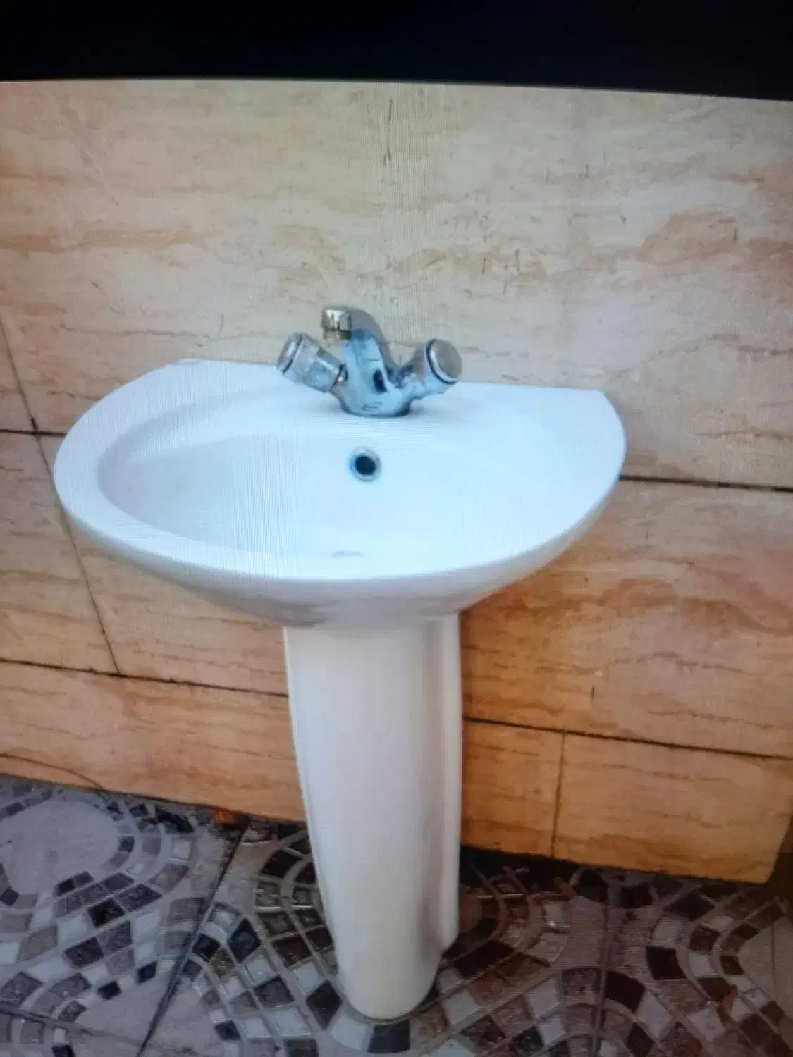 روشویی استفاده نشده|لوازم سرویس بهداشتی|خرمآباد, |دیوار