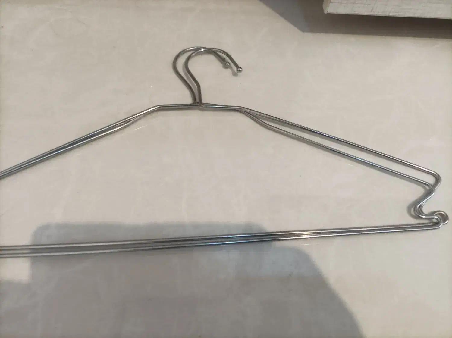 رگال و چوب آویز|بندرخت و رخت‌آویز|ایلام, |دیوار