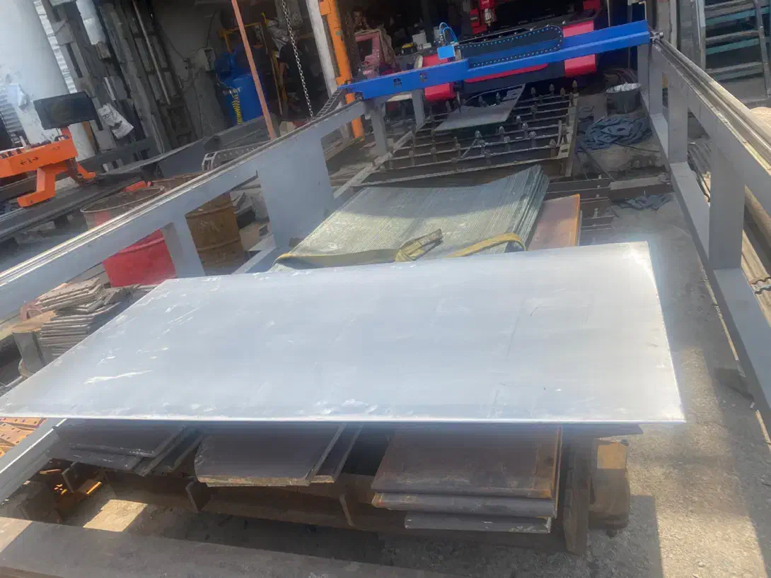 ورق آهن سیاه روغنی گالوانیزه آلومینیوم آجدار پانچ|عمدهفروشی|تهران, مخصوص|دیوار