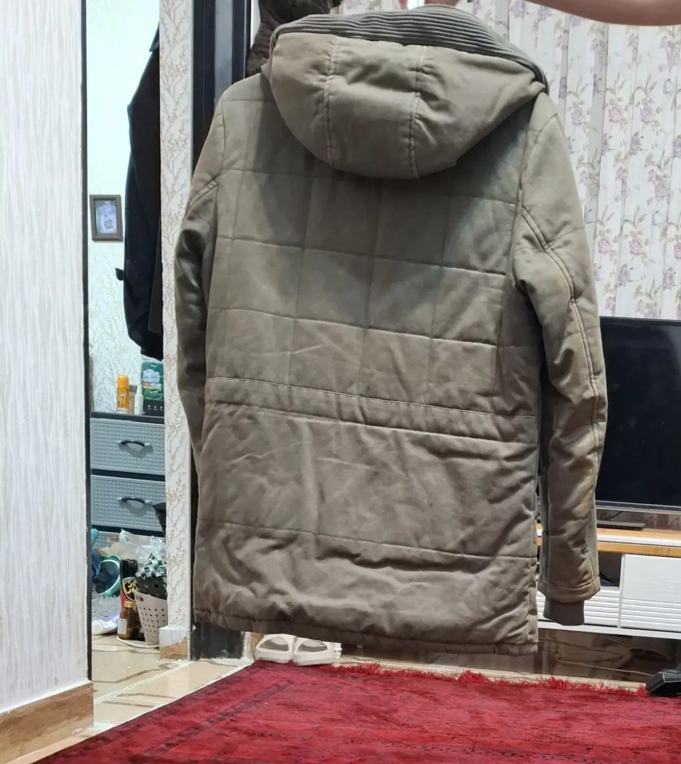 کاپشن .سالم وتمیز داخل پشم شیشه|لباس|رشت, توشیبا|دیوار