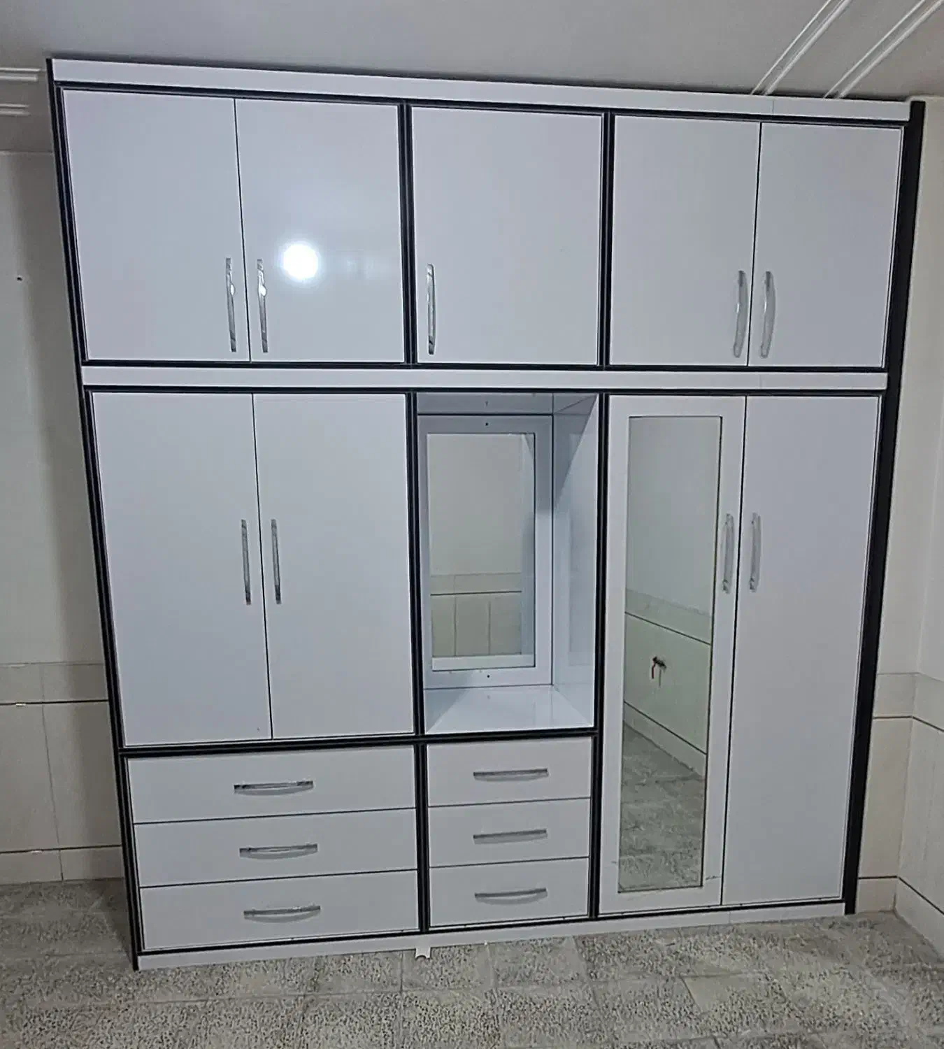 ساخت انواع کابینت وکمد دیواری دراور وغیره|کتابخانه، شلف، قفسههای دیواری|مبارکه, |دیوار