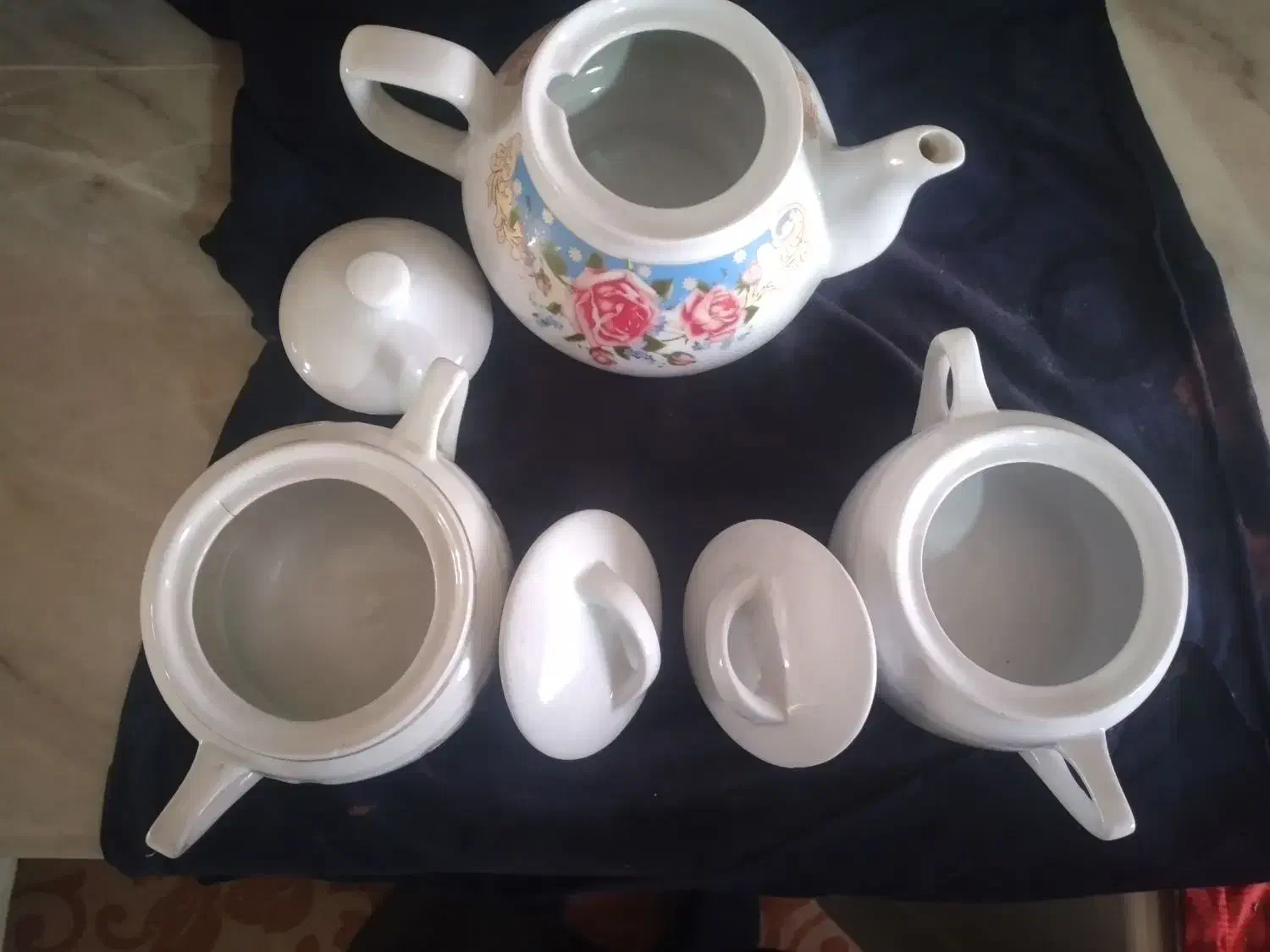 قوری و قندان چینی|قوری، کتری، قهوه‌ساز دستی|هشتگرد, شهرک ولیعصر (مصلی)|دیوار