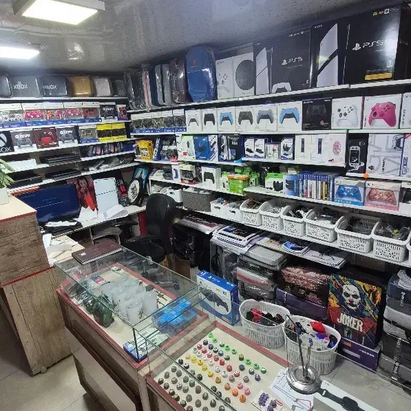 استخدام نیروی فروشنده خانم|استخدام رایانه و فناوری اطلاعات|شهرکرد, |دیوار