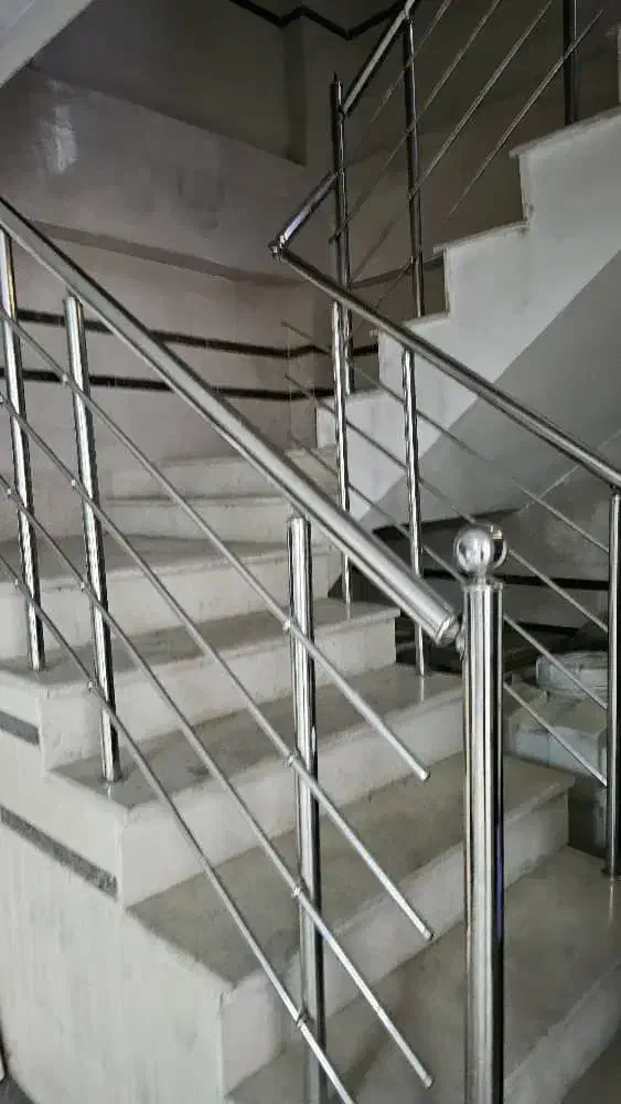 اجاره ، واحد تجاری ، چهار راه گلسار|اجارهٔ دفتر کار، اتاق اداری، مطب|رشت, امین الضرب|دیوار