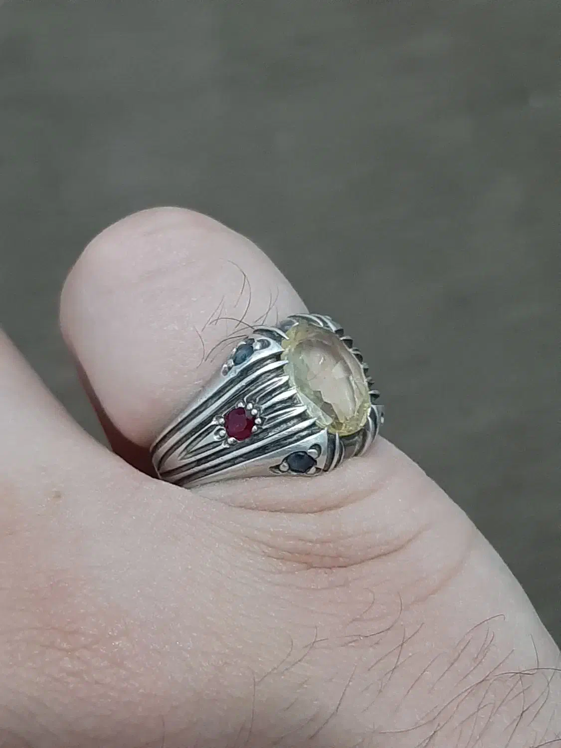 یاقوت زرد آنهیت|جواهرات|باقرشهر, |دیوار