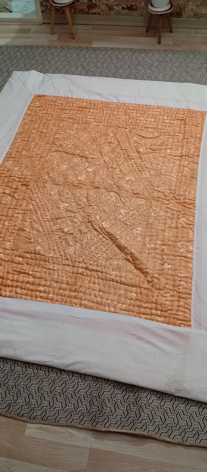 لحاف پشمی|رختخواب، بالش، پتو|نسیم‌شهر, |دیوار