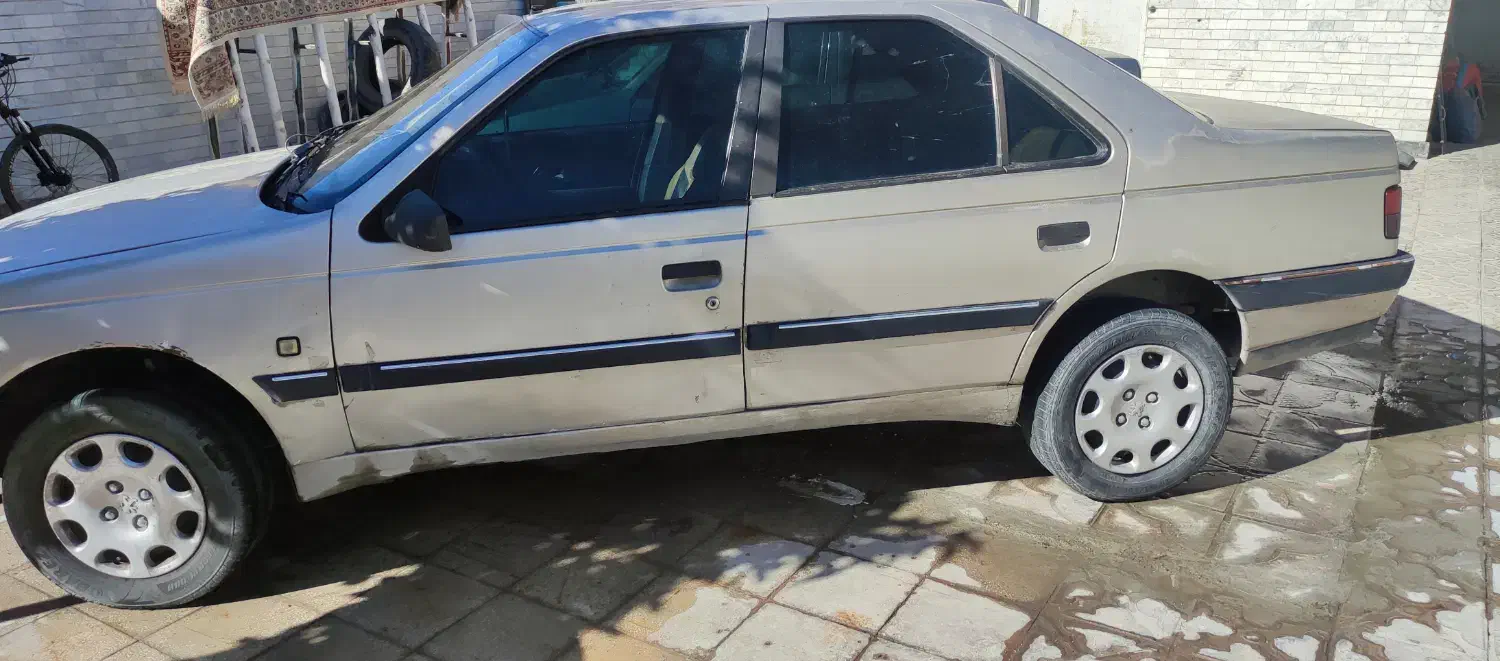 405بژ متالیک مدل 83 سالم|خودرو سواری و وانت|ابرکوه, |دیوار