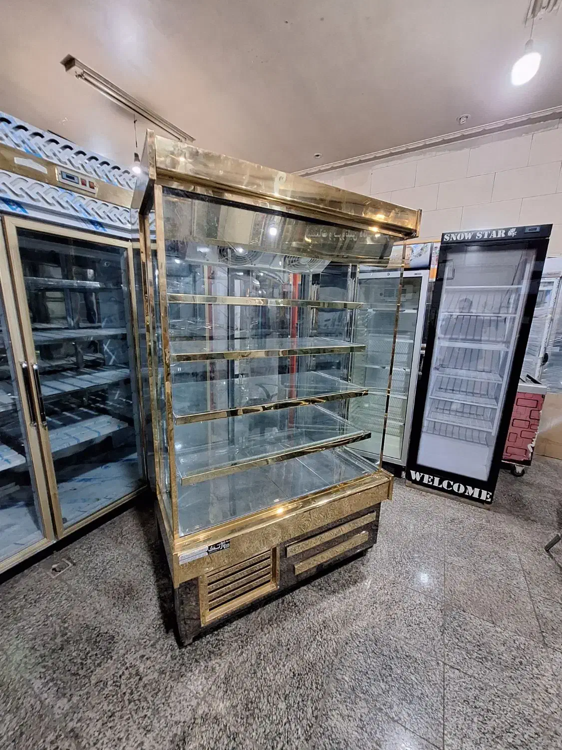 یخچال دو برنما ۱۲۰ سانتی در حد آک|فروشگاه و مغازه|اصفهان, فردوان|دیوار