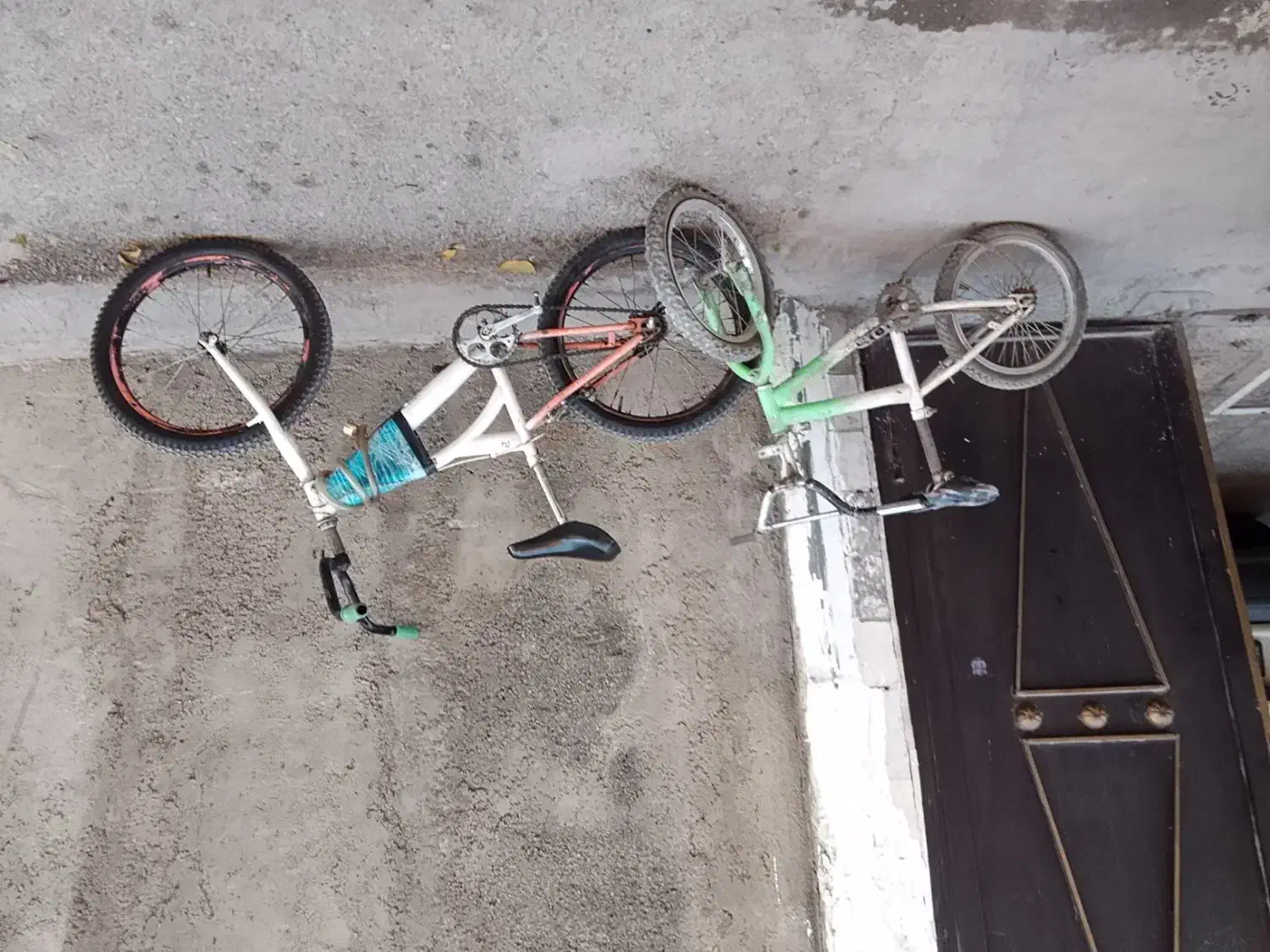 دوچرخه|دوچرخه، اسکیت، اسکوتر|چهارباغ, |دیوار