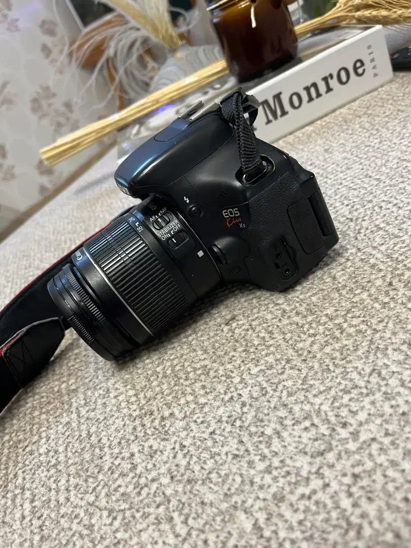 دوربین ۶۰۰dکنون کاملا سالم|دوربین عکاسی و فیلمبرداری|مشهد, اقبال|دیوار