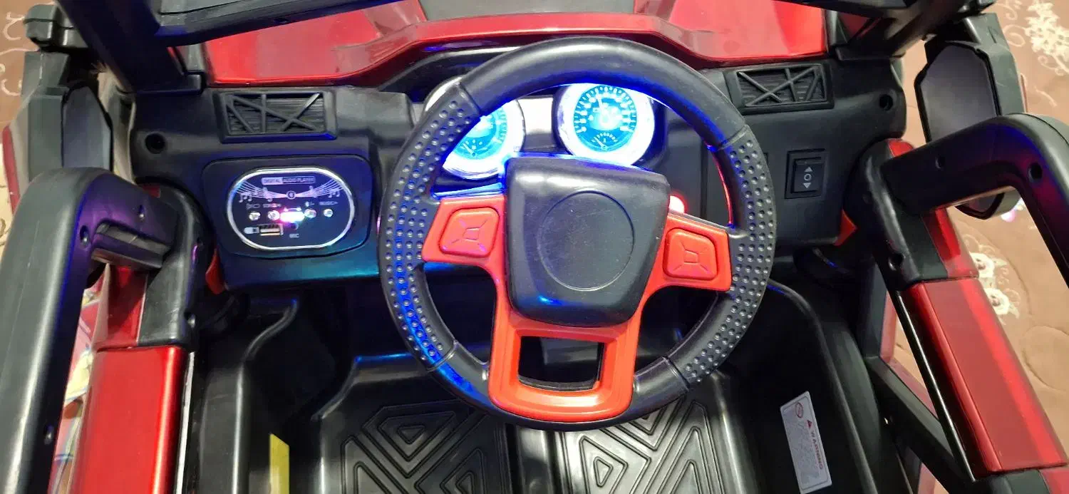 ماشین شارژی|اسباببازی بچه|بروجرد, |دیوار