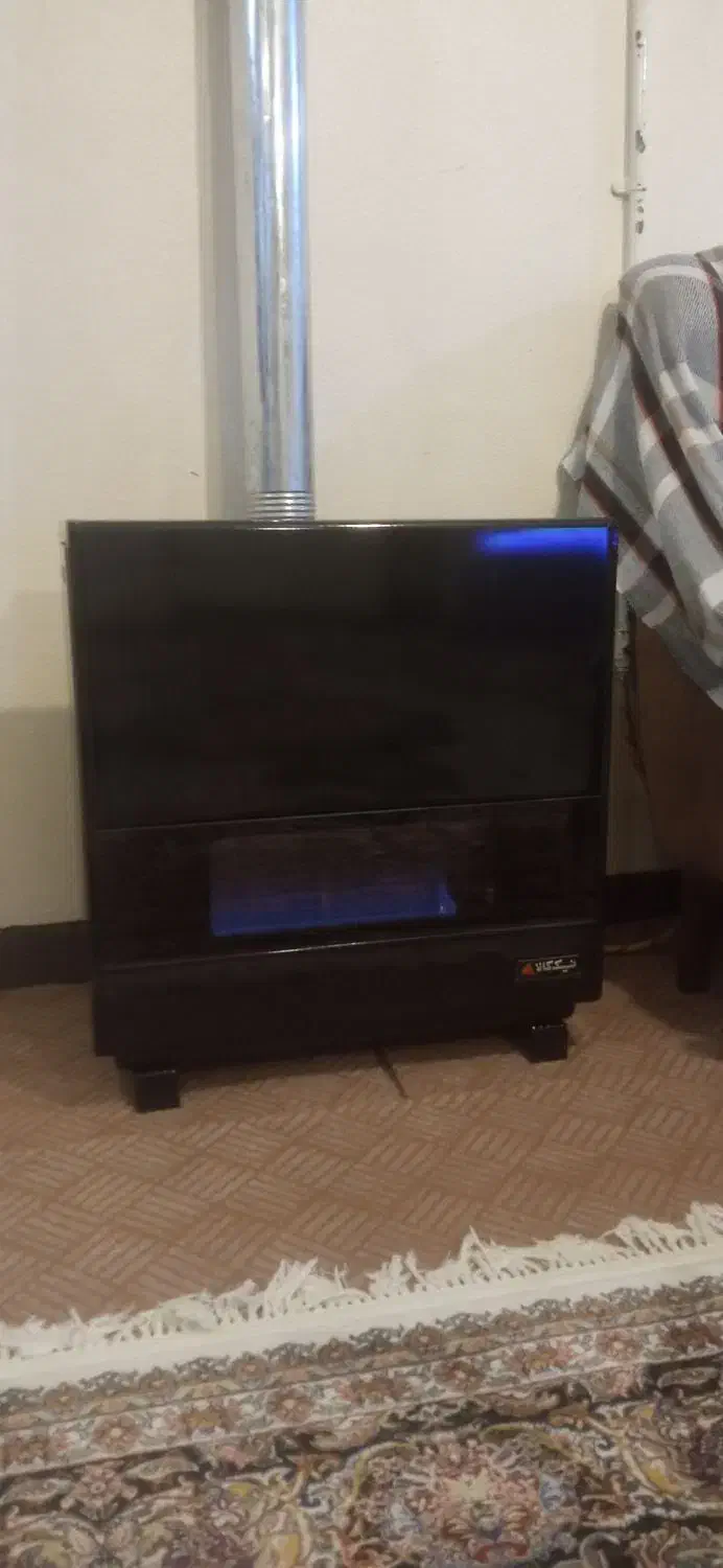 بخاری دودکش دار 9هزار و 12هزار کار نکرده|بخاری، هیتر، شومینه|شاهین‌شهر, شهرک هشت بهشت|دیوار