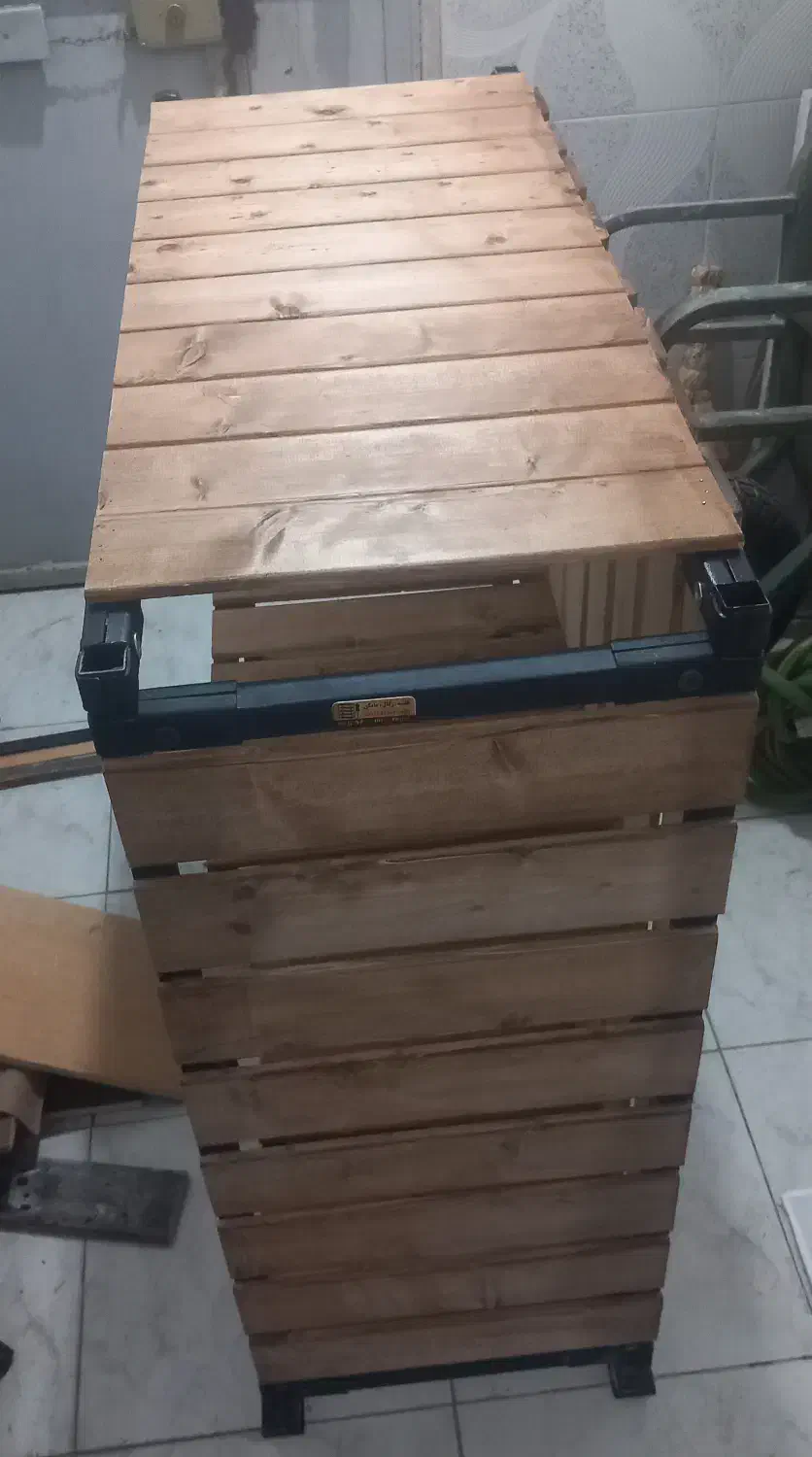 نصف قیمت بازارشیک وبروز|کتابخانه، شلف، قفسههای دیواری|ساوه, |دیوار