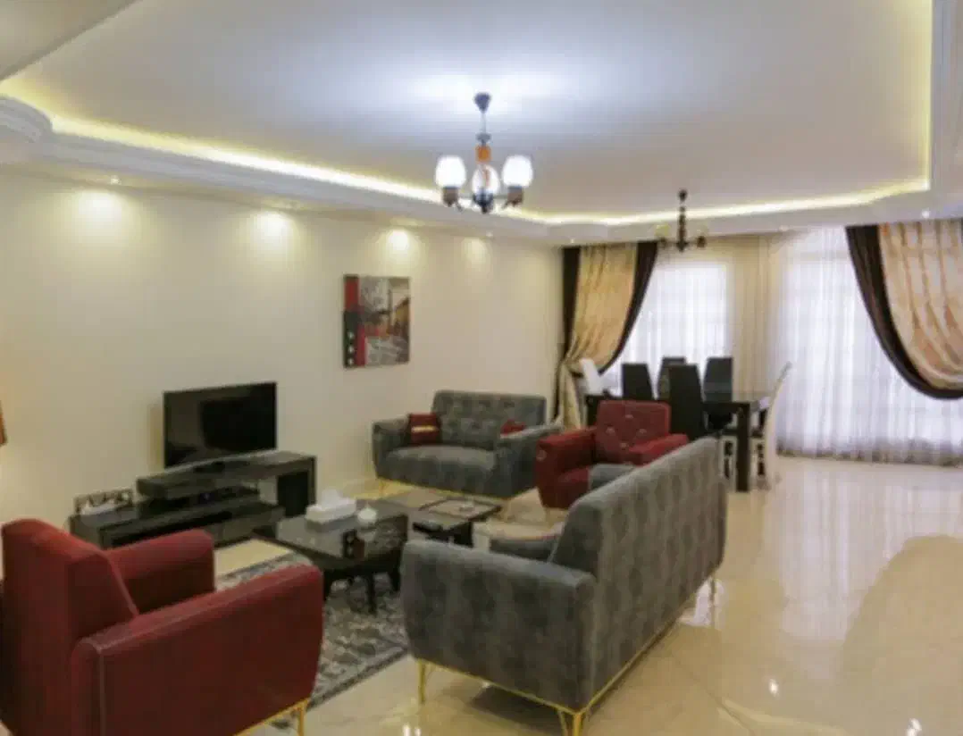 آپارتمان سویت مبله شیک بلوارپاسارگادمناسب افراد۲۴س|اجارهٔ کوتاه‌مدت آپارتمان و سوئیت|شیراز, شهرک سراج‎|دیوار