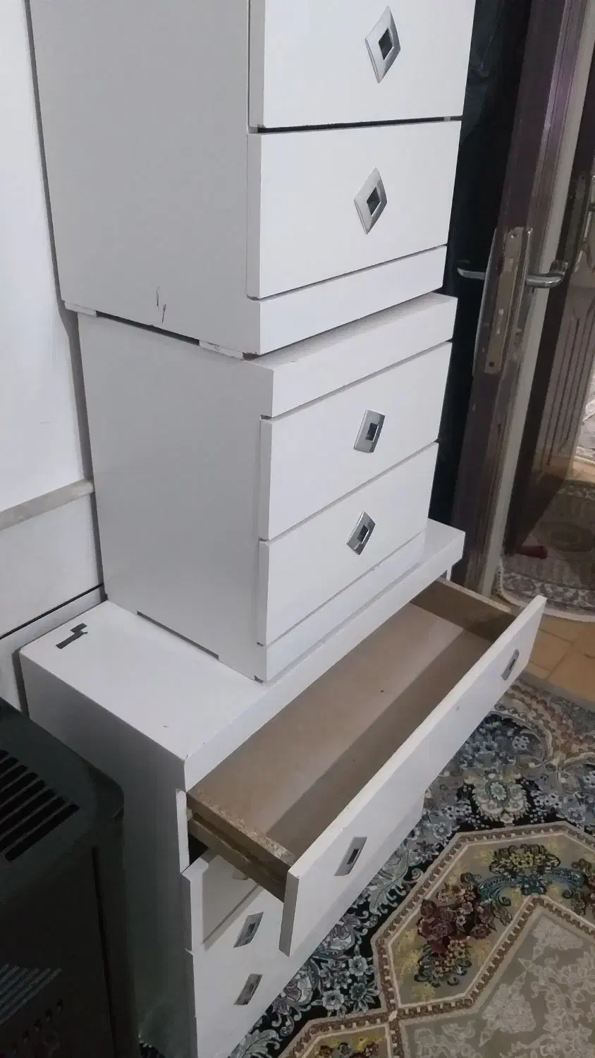 میز ارایش قیمت توافقی|تخت و سرویس خواب|کاشان, فاز ۲ ناجی آباد|دیوار