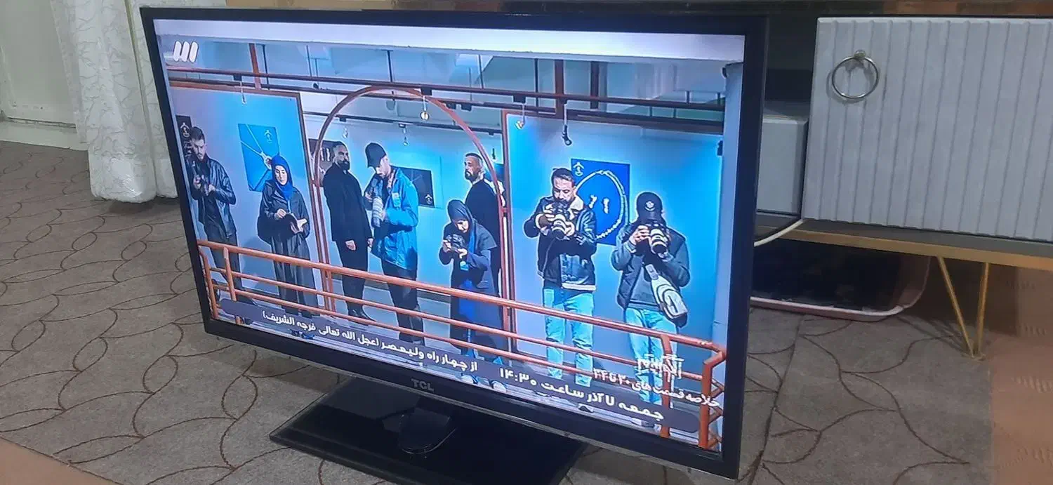 تلویزیون|تلویزیون و پروژکتور|همدان, |دیوار