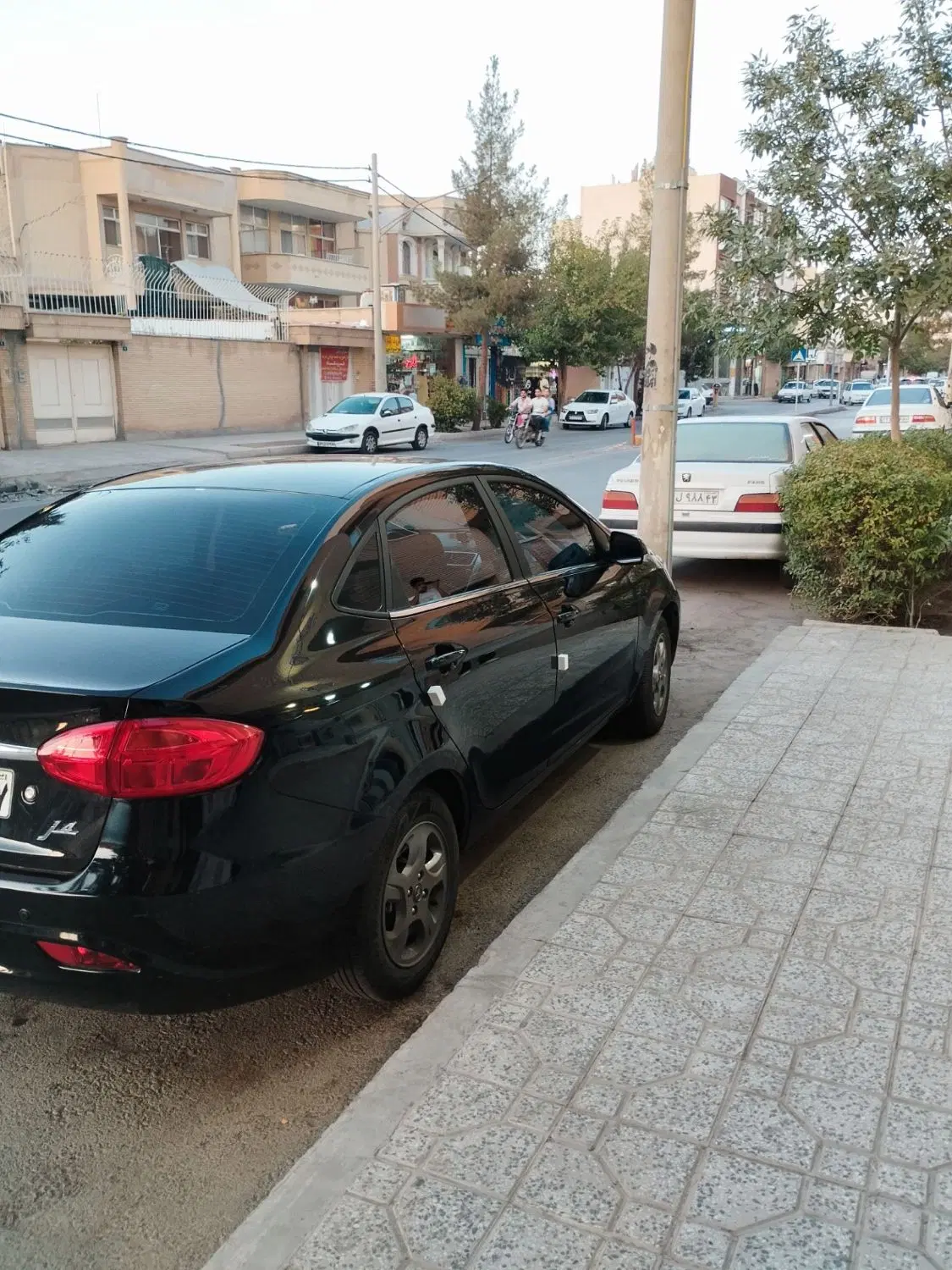 جک j4|خودرو سواری و وانت|اصفهان, ورزشگاه نقش جهان|دیوار