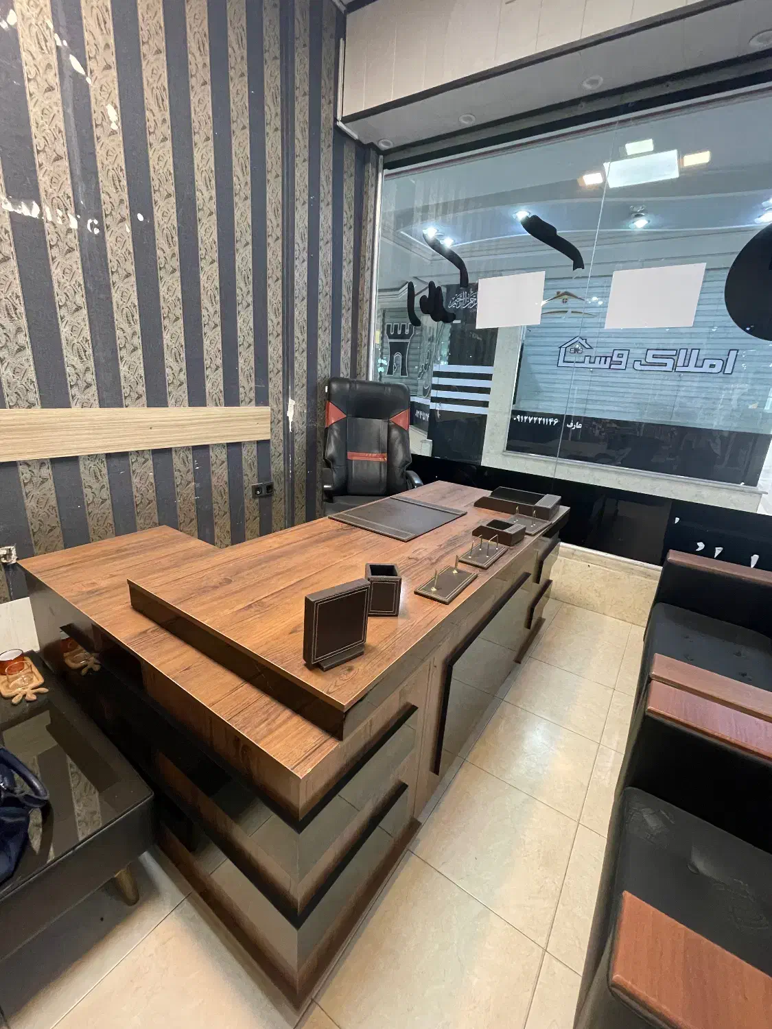 میز وصندلی ست کامل اداری|مبلمان اداری|پردیس, فاز ۲|دیوار