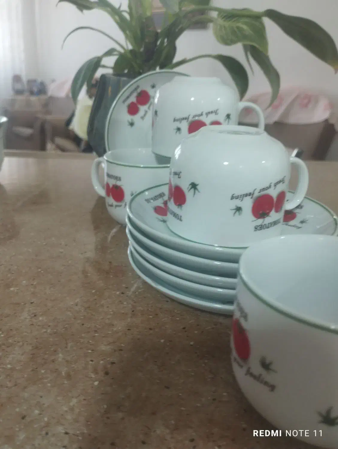 دو سرویس چای خوری|ظروف سرو و پذیرایی|قم, شاه سید علی|دیوار