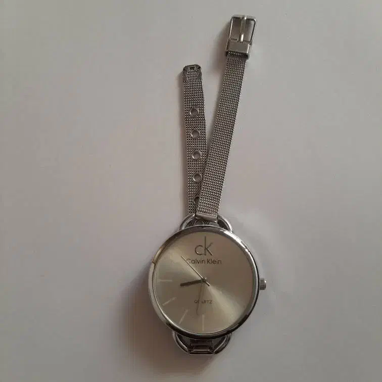 ساعت مچی عینک آفتابی صندل کیف لپ تاپ اداری دوشی|زیورآلات و اکسسوری|تهران, سعادت‌آباد|دیوار