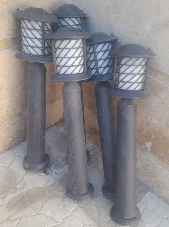 چراغ پارکی|لامپ و چراغ|گلبهار, شهر جدید گلبهار|دیوار