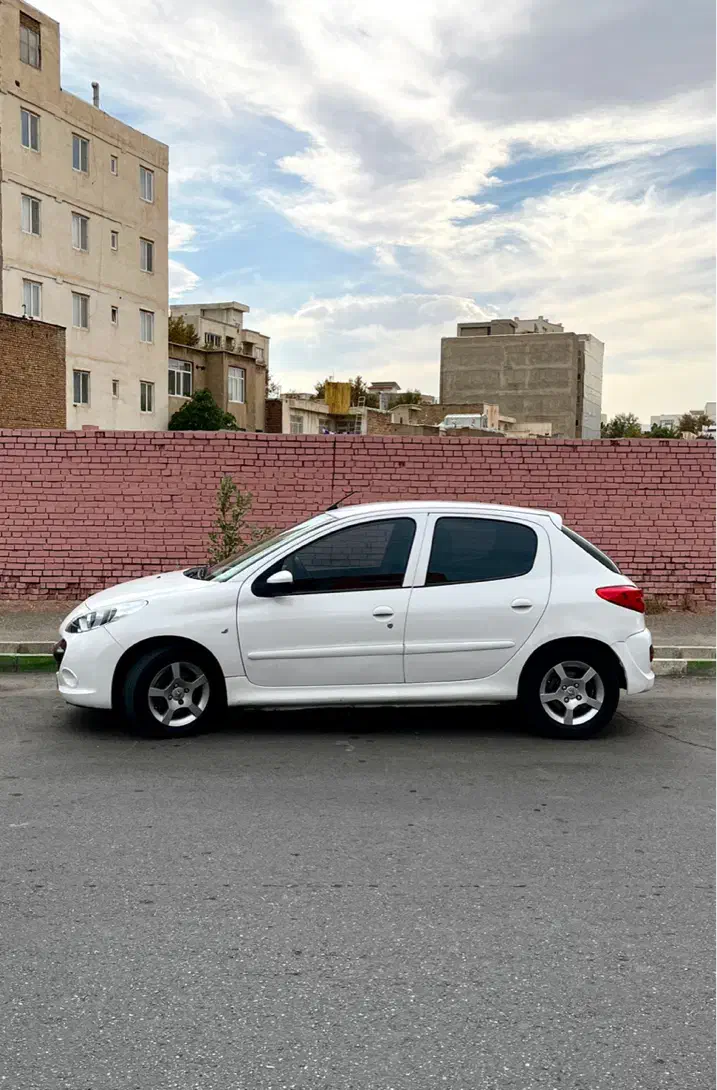 ۲۰۷ مدل ۹۶ بی رنگ|خودرو سواری و وانت|ارومیه, |دیوار