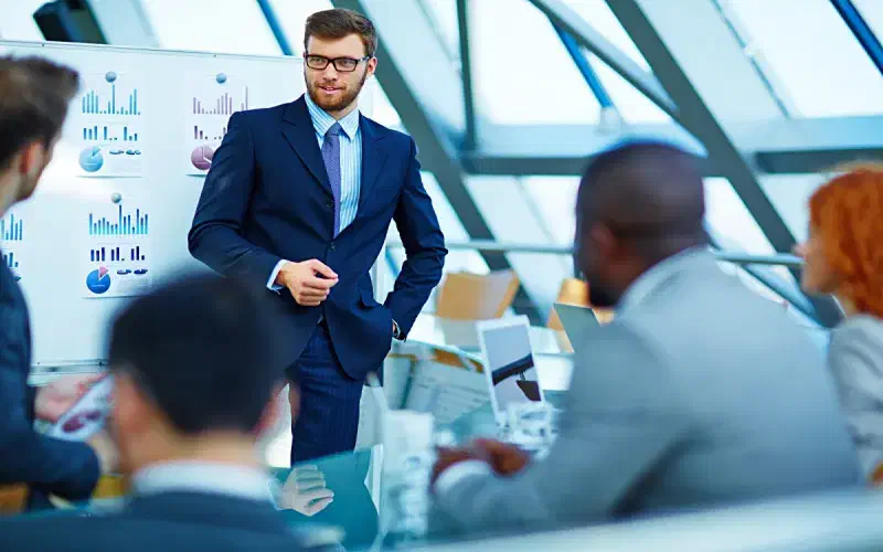 مدیر فروش مجرب و با انگیزه|استخدام بازاریابی و فروش|تهران, عباس‌آباد|دیوار