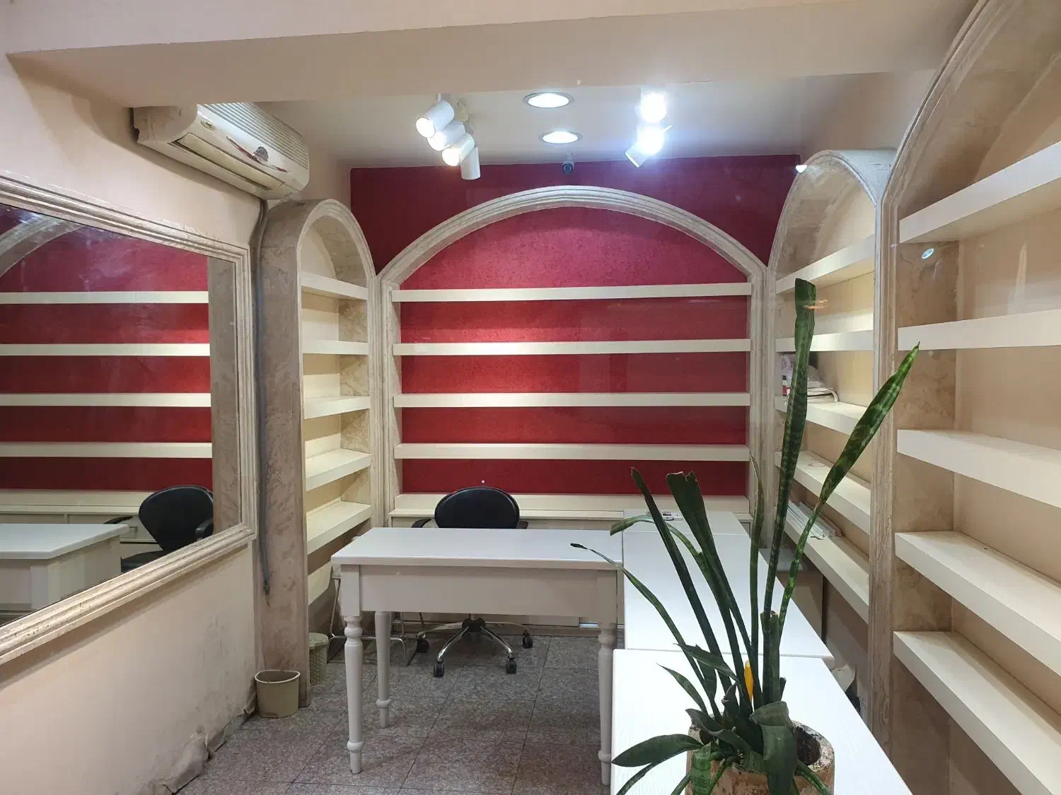 فروش مغازه 17 متری/ نقلی و مناسب سرمایه گذاری|فروش مغازه و غرفه|سمنان, |دیوار