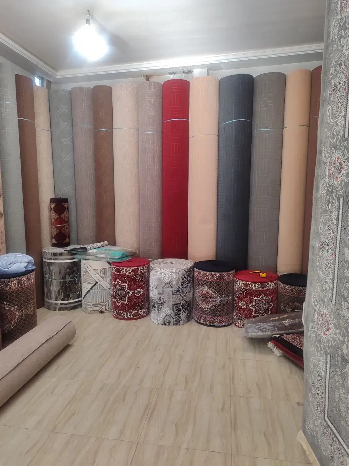 فروش موکتهای آجری جدید|موکت|تبریز, |دیوار